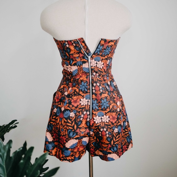 H&M / Floral Pattern Strapless Romper - Picture 3 of 4